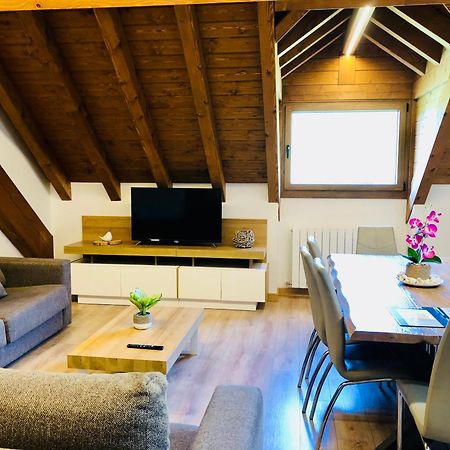 Apartamentos Zabalarena Basoa Orbaizeta Esterno foto