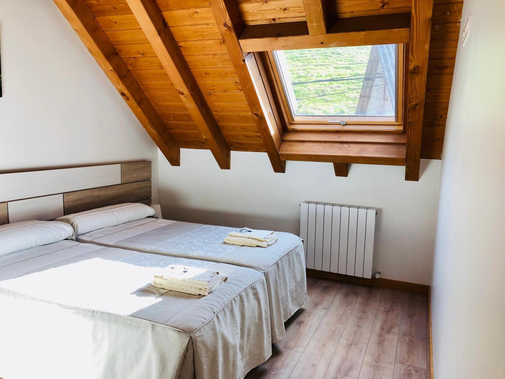 Apartamentos Zabalarena Basoa Orbaizeta Esterno foto